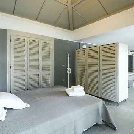 Villa Azzurro With Sea View And Private Pool KASSANDRA
