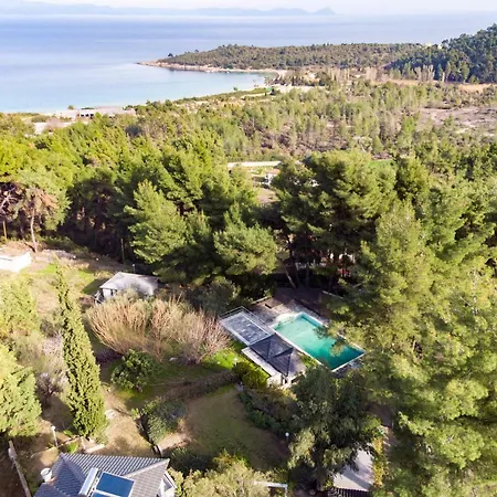 Azzurro With Sea View And Private Pool Villa *