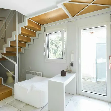 Azzurro With Sea View And Private Pool Villa *