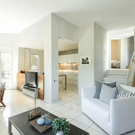Azzurro With Sea View And Private Pool Villa *