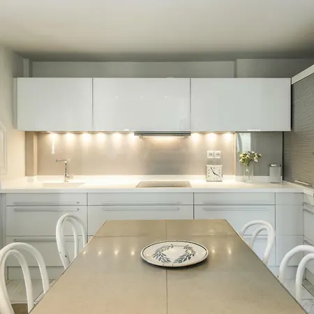 Azzurro With Sea View And Private Pool Villa